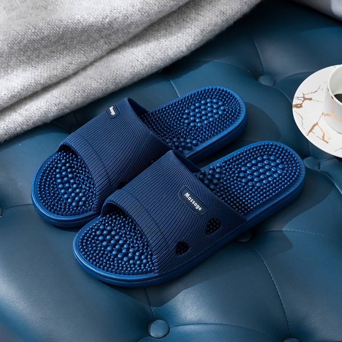 HOME SOFT SOLE ANTI-MASSAGE SLIPPERS