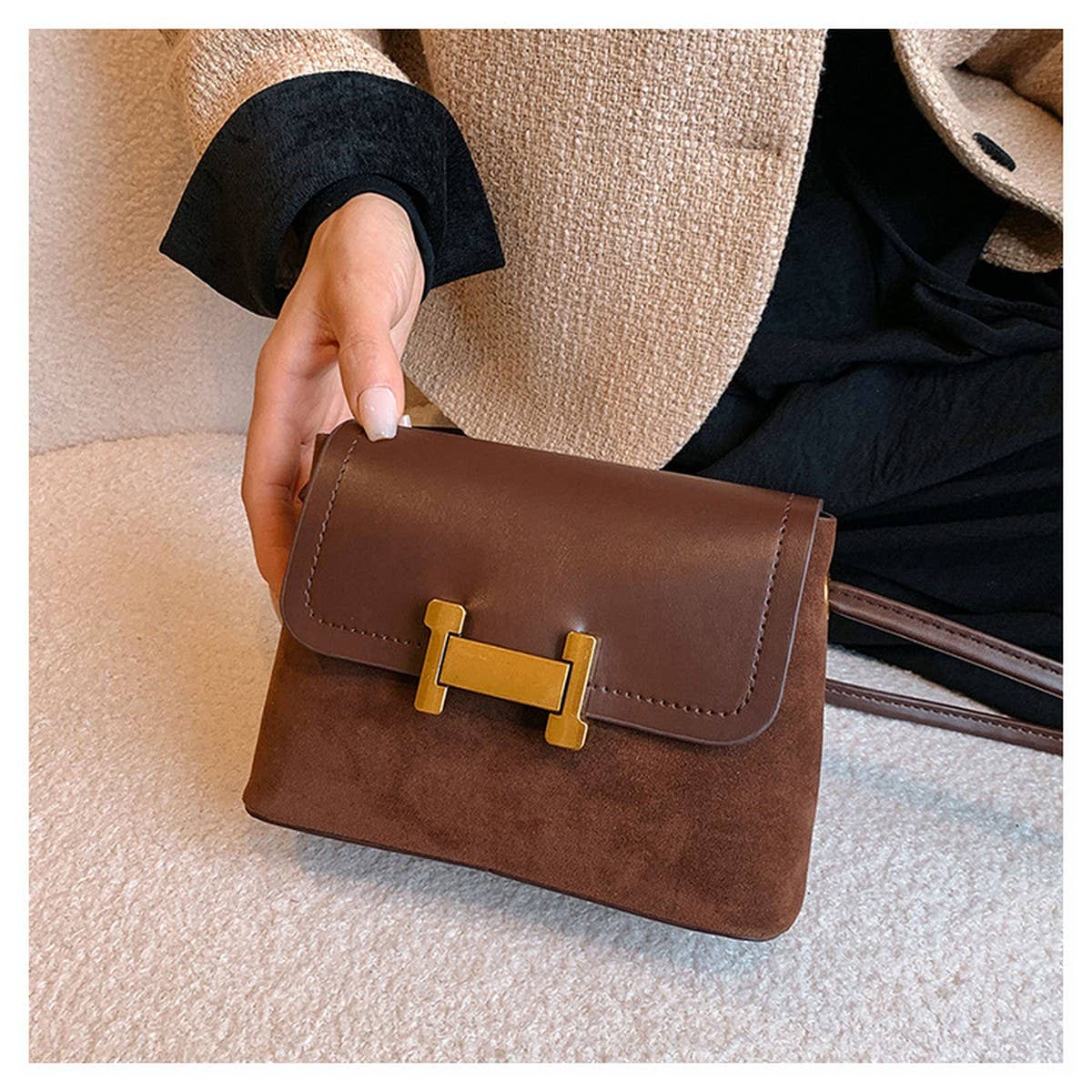 WOMEN CAN CROSS BODY CHAIN SMALL SQUARE BAG_CWAB1793