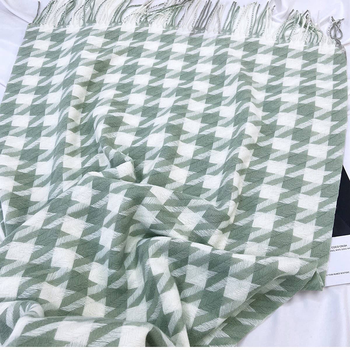 Houndstooth Tassel Scarf - Thick Winter Wrap