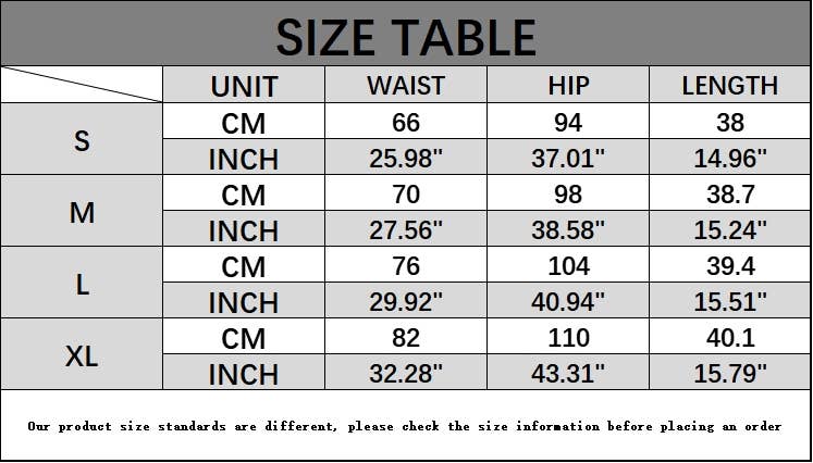 Rubber band waist rivets punk-style denim shorts