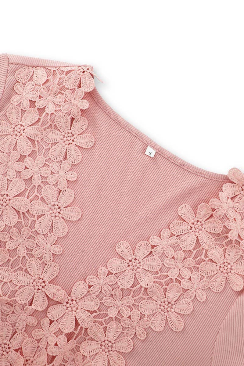 CWDSD6458_SOLID COLOR V-NECK HIP-HUGGING LACE RIBBED DRESS