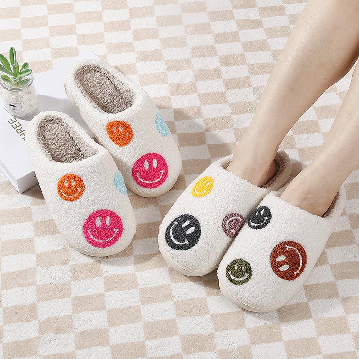 SMILING FACE PATTERN WINTER WARM COTTON SLIPPERS_CWSHS0461