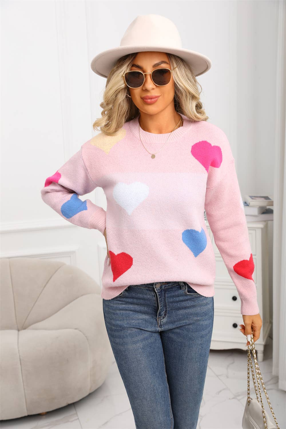Valentine's Day small heart pullover sweater