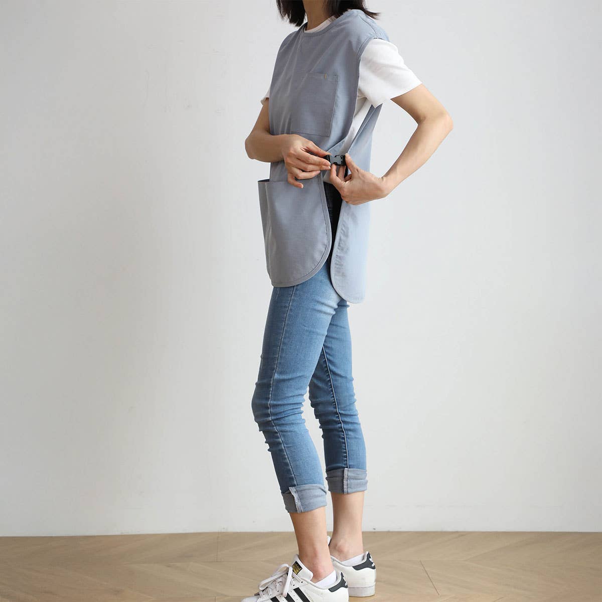 Waterproof Short Linen Aprons with pockets