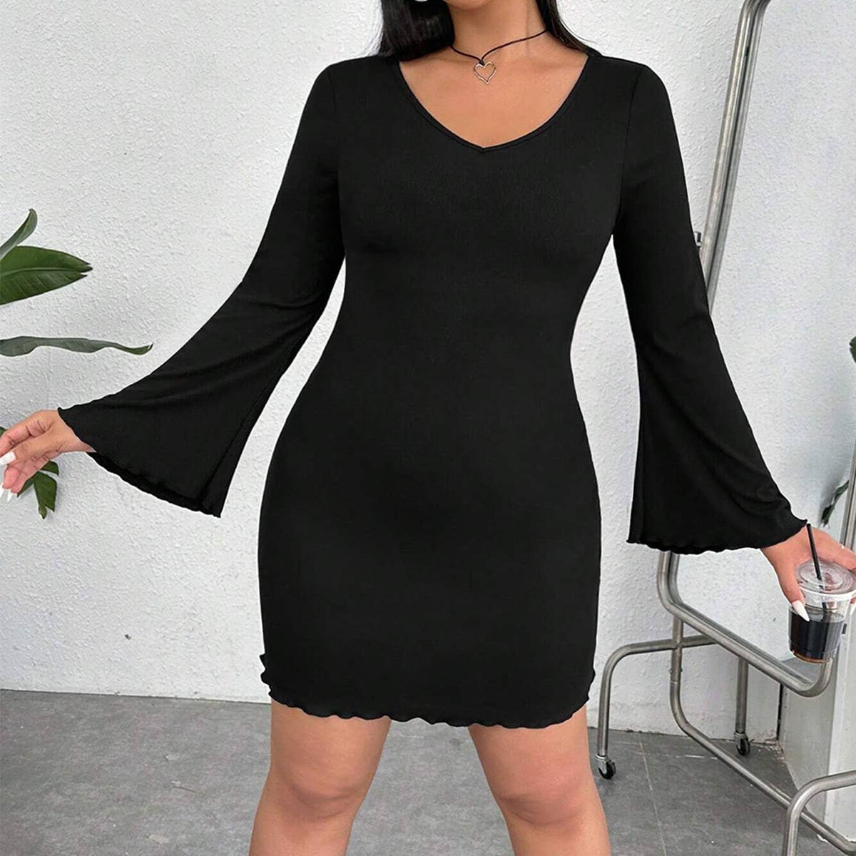 Elegant V-Neck Fitted Bodycon Bell Sleeve Dress