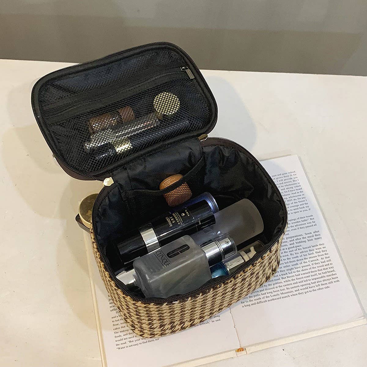 FASHION PORTABLE HOUNDSTOOTH COSMETIC BAG_CWAB4396