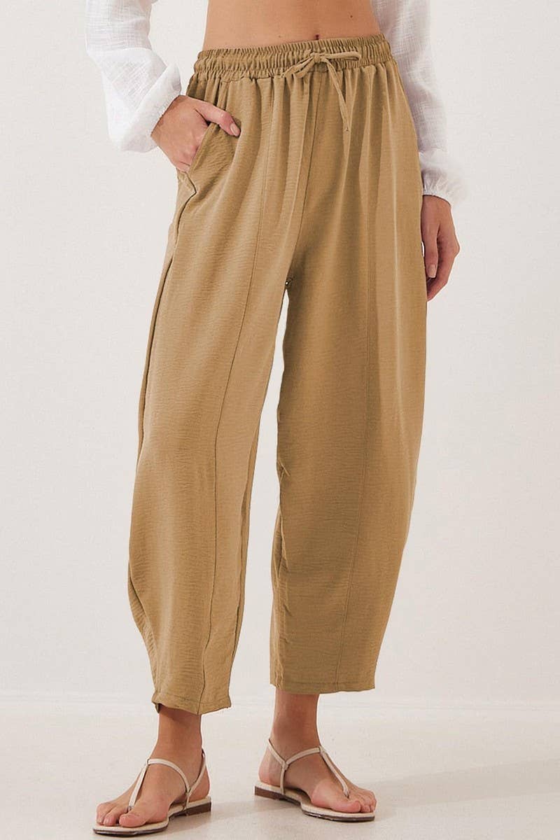 CWBLP01036_HIGH WAIST DRAWSTRING POCKET CROPPED PANTS