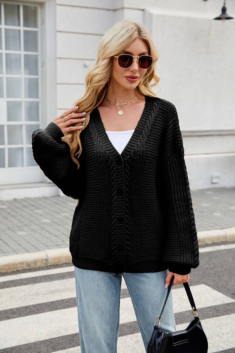 V-neck buttoned single-breasted knitted cardigan