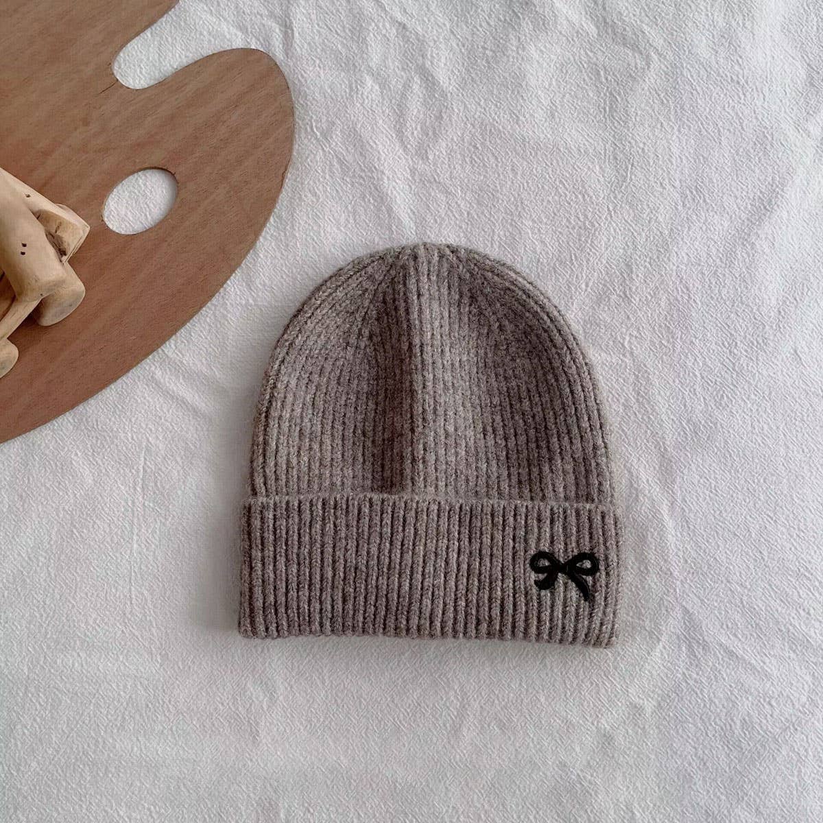 CHILDREN'S WARM KNITTED HAT WITH BOW EMBROIDERY_CWAH2926