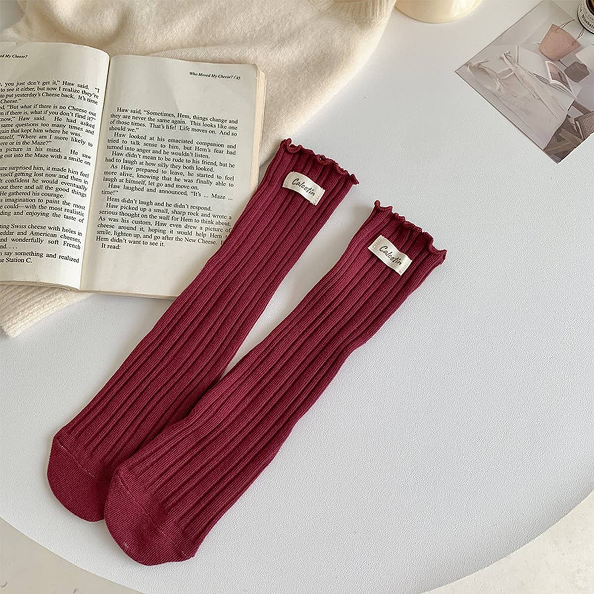 WOMEN  FLOWER  EAR EDGE LONG CREW SOCKS