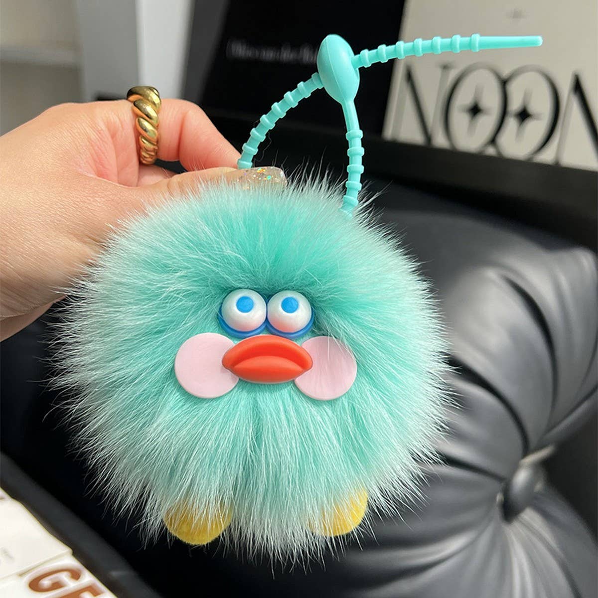 CARTOON DOLL PLUSH DUCK CAR KEYCHAIN PENDANT_CWMM2496