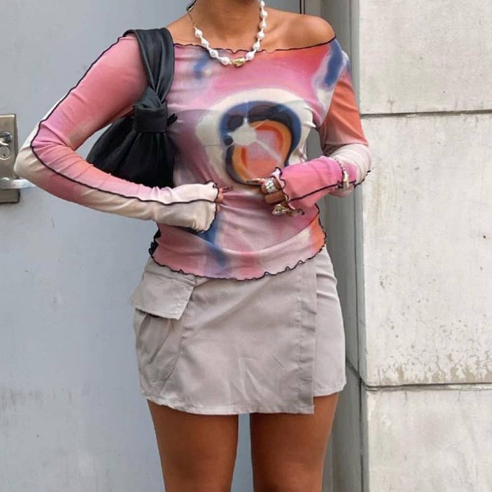 Sexy printed T-shirt with wooden hem neckline