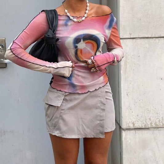 Sexy printed T-shirt with wooden hem neckline