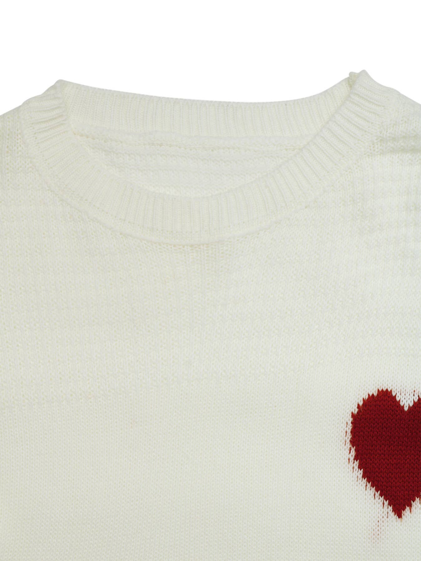 Round-neck heart-shaped jacquard sweater