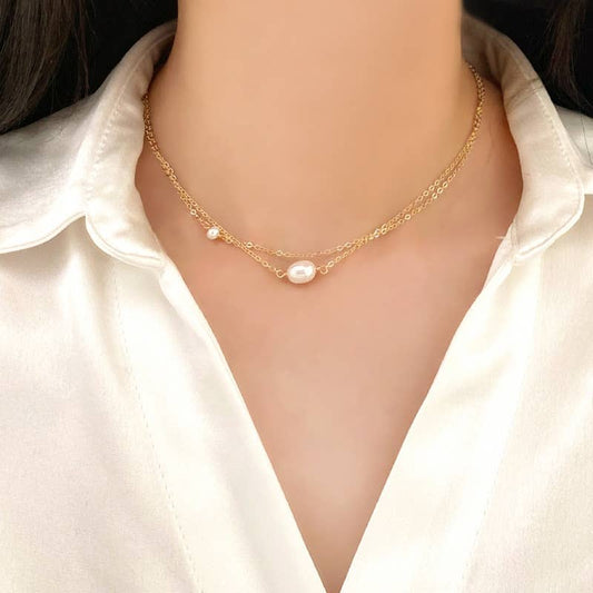 A high-end and simple freshwater pearl necklace