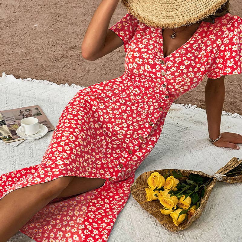 SLIM-FIT HOLIDAY PRINT DRESS WITH SPLIT