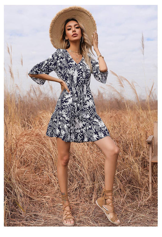 V-neck French print short-sleeved dress