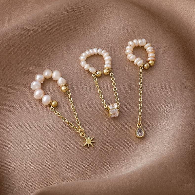Design-sense freshwater pearl tassel ear clips