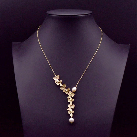 WOMEN'S HIGH-END PENDANT VINTAGE PEARL NECKLACE