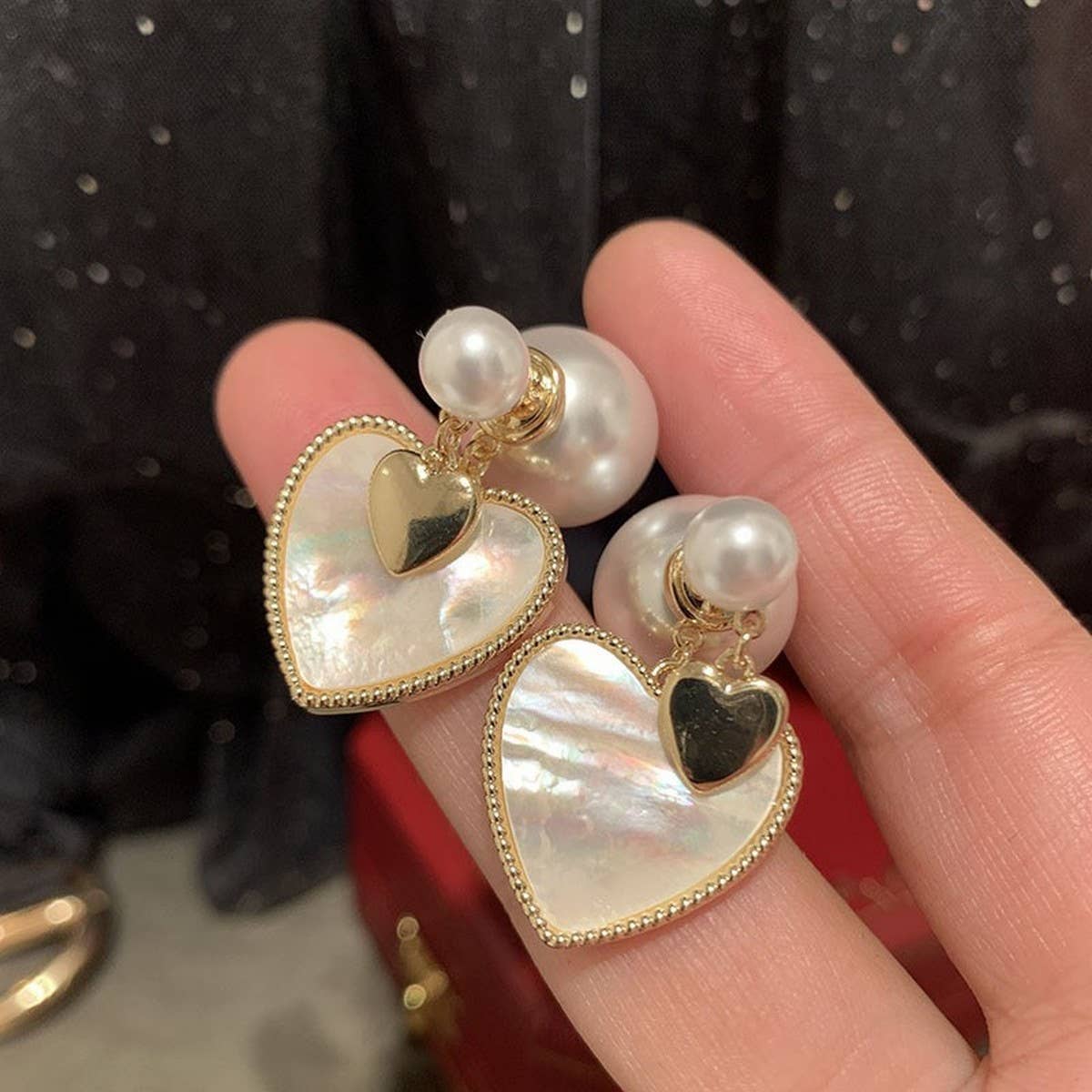 VALENTINE'S DAY HEART PEARL HIGH DESIGN EARRINGS