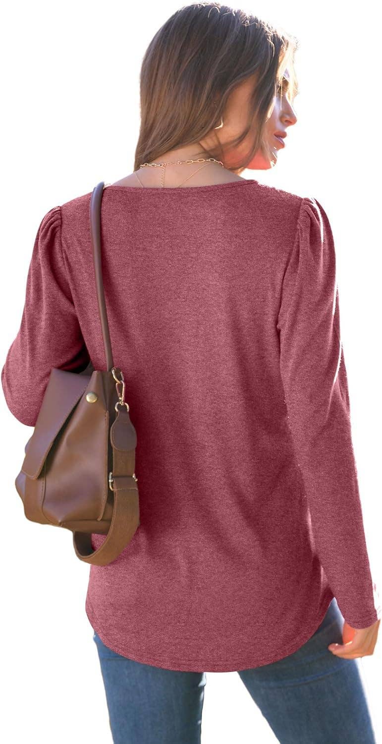 WEAR A SOLID COLOR CREW NECK LONG SLEEVE T-SHIRT