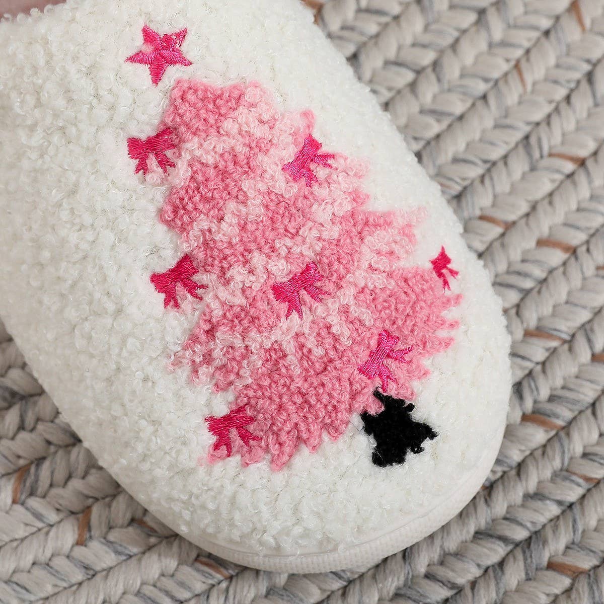 Cozy Pink Xmas Slippers Thick Soft Home Shoes_CWSHF00217
