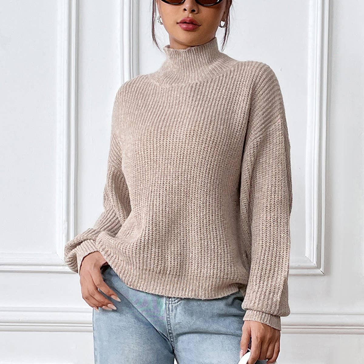 TURTLENECK PULLOVER WITH FLORAL FALL/WINTER BASE
