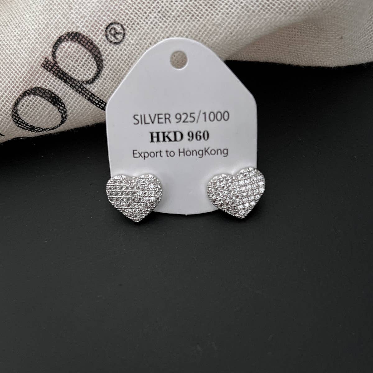 FRESH HEART-SHAPED EARRINGS