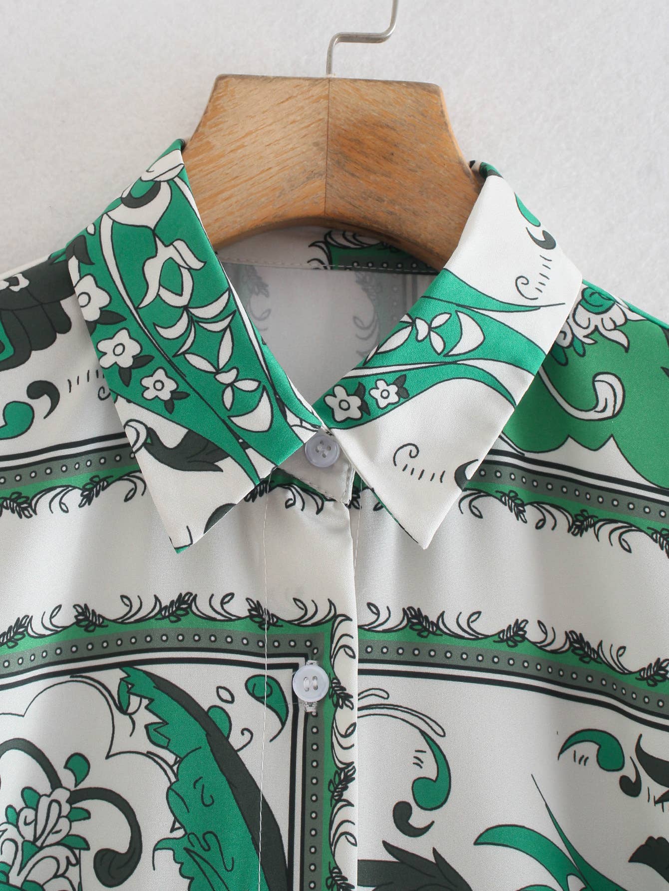 LAPEL GEOMETRIC POSITIONING PRINTED SHIRT