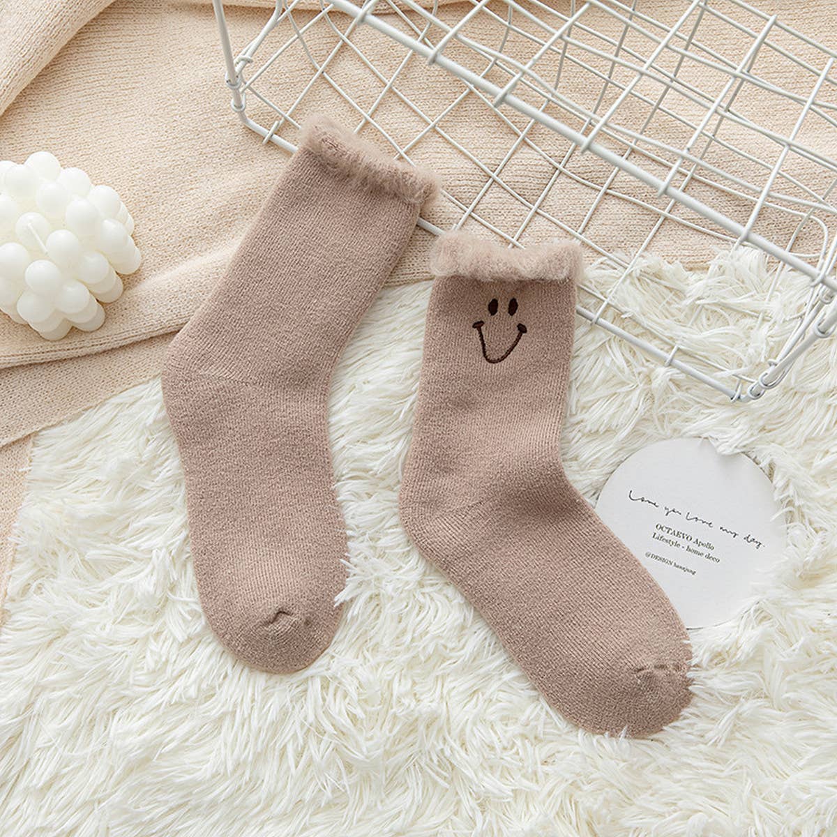 2024 NEW THICKENED SMILEY FACE EMBROIDERED SOCKS_CWMS0891
