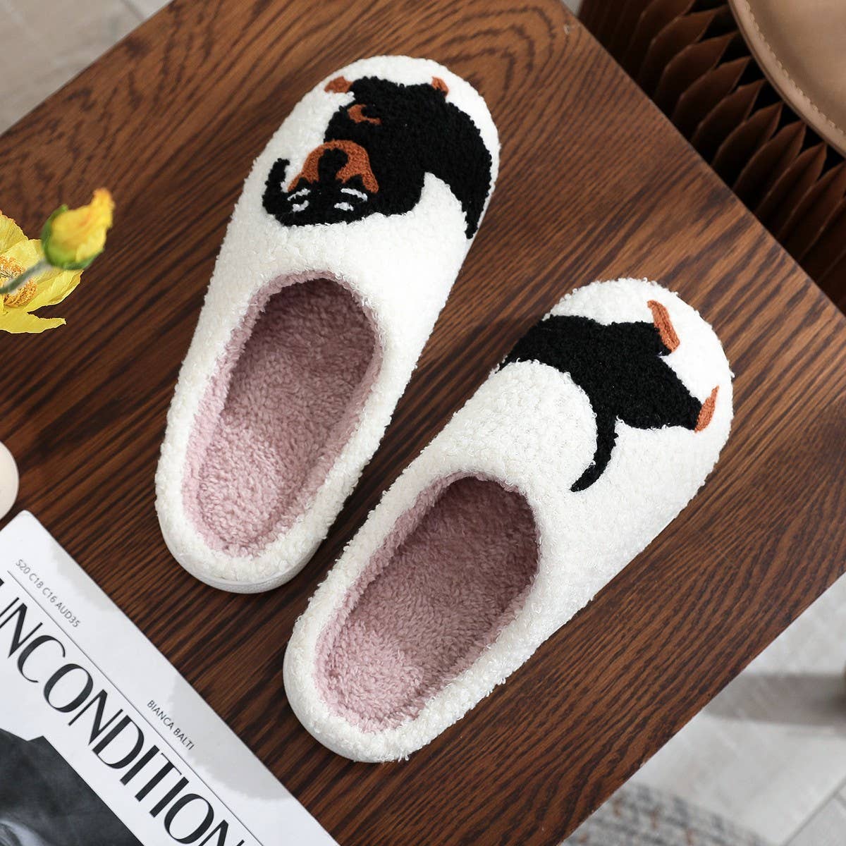 POPULAR DACHSHUND EMBROIDERED COTTON SLIPPERS_CWSHS0769