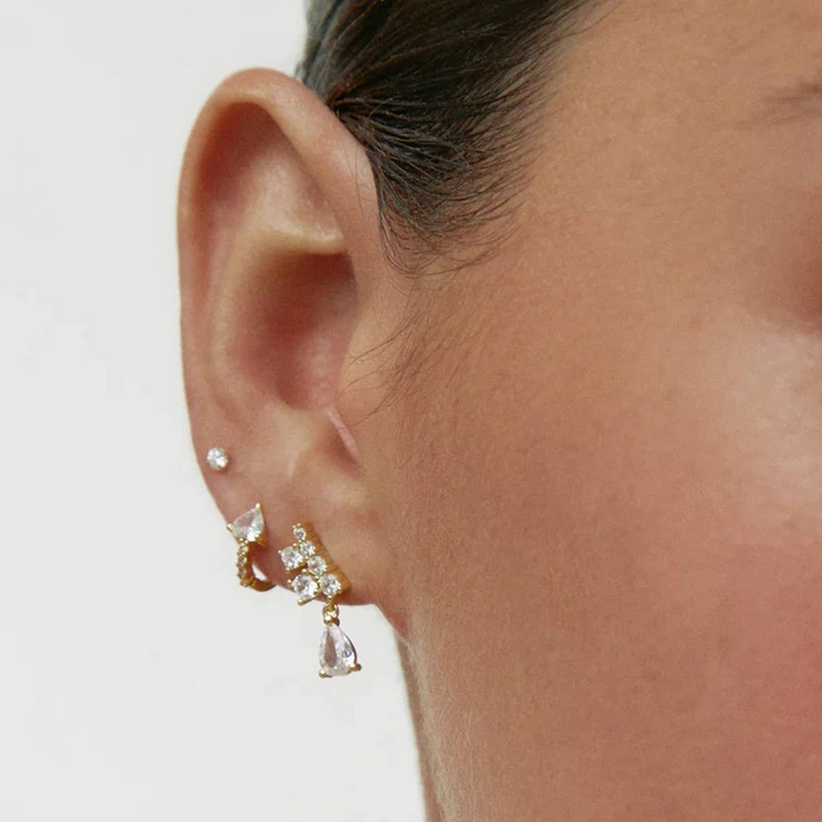 VERSATILE AND FASHIONABLE RETRO FRENCH EARRINGS