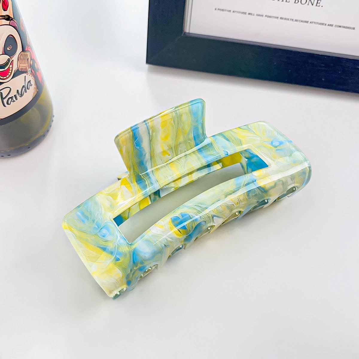 Acrylic Ink Hair Claw - Large Hollow Shark Clip_CWAHA0393