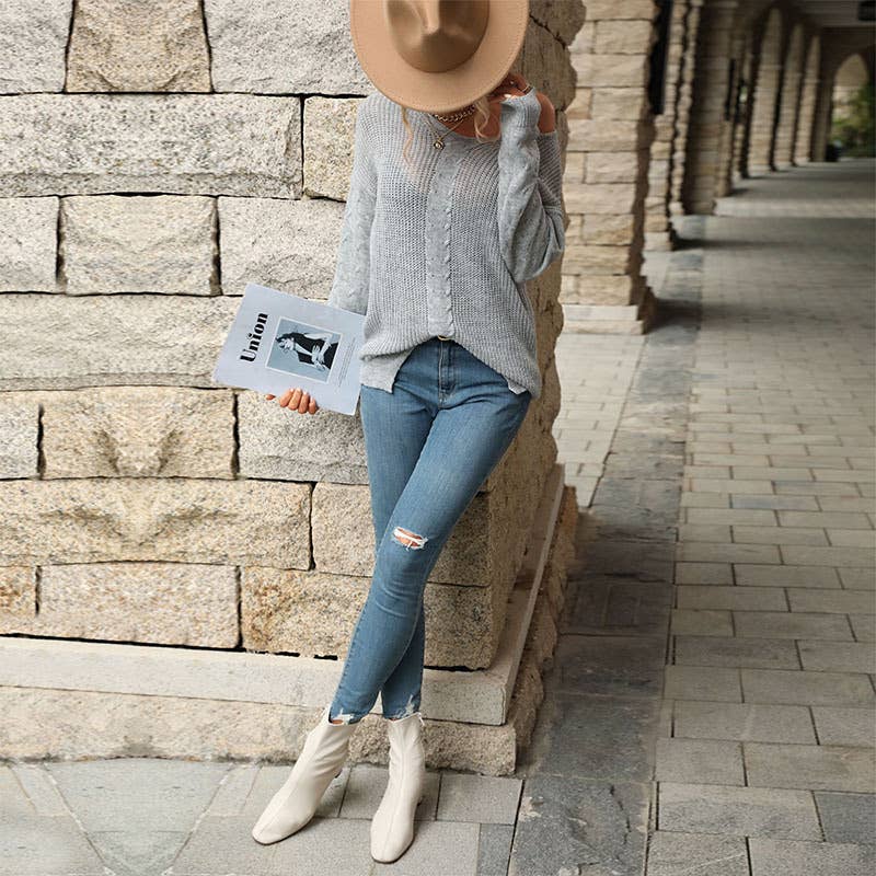 Solid color slouchy sweater lady