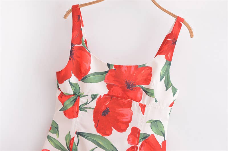 Niche vintage French print casual halter dress