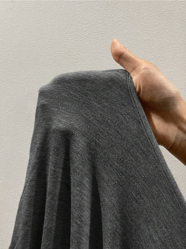 Sexy crop top and a large neckline short T-shirt