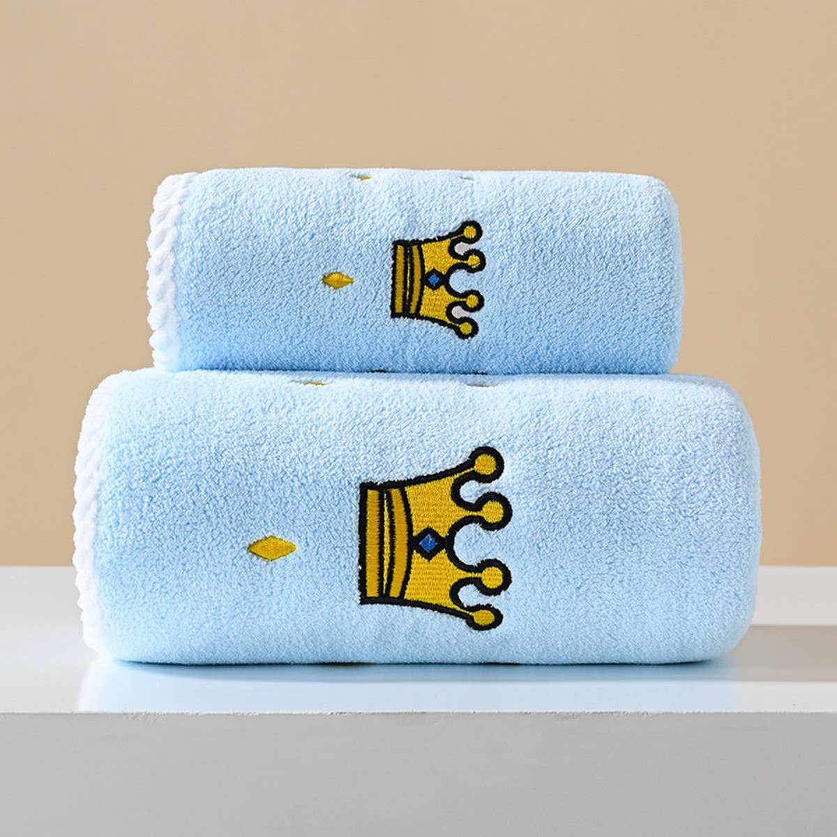 EMBROIDERED THICK CORAL FLEECE BATH TOWEL SET