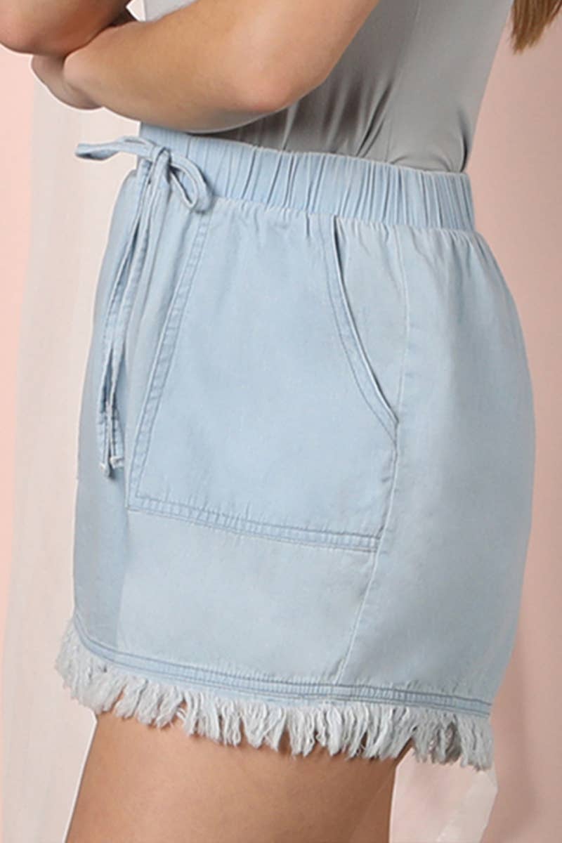 CWBSP134_FRINGE MINI HEM SHORTS WITH DRAWSTRING WAIST