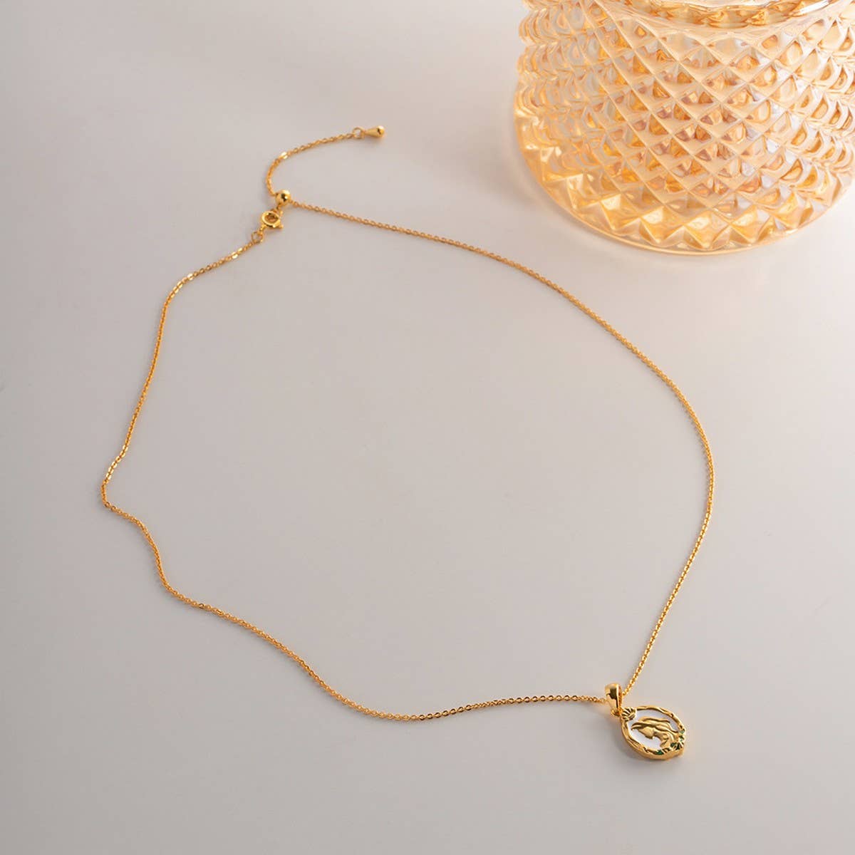 MERMAID PRINCESS FISH TAIL REVERSIBLE NECKLACE