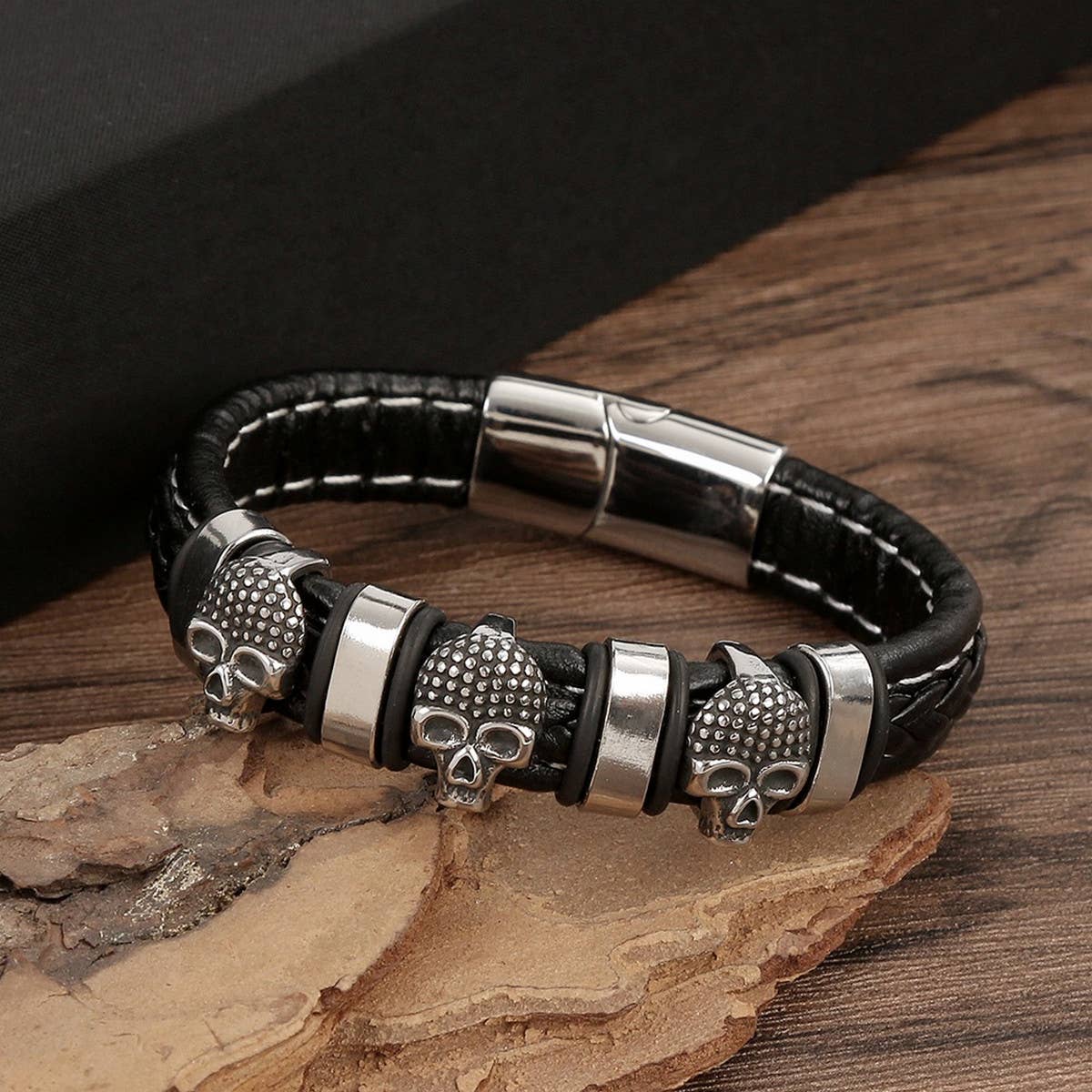 TRENDY RETRO SKULL BRAIDED BRACELET