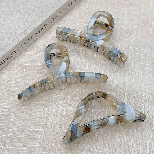 Elegant Marble Hair Claw - Gradient Pattern Clip