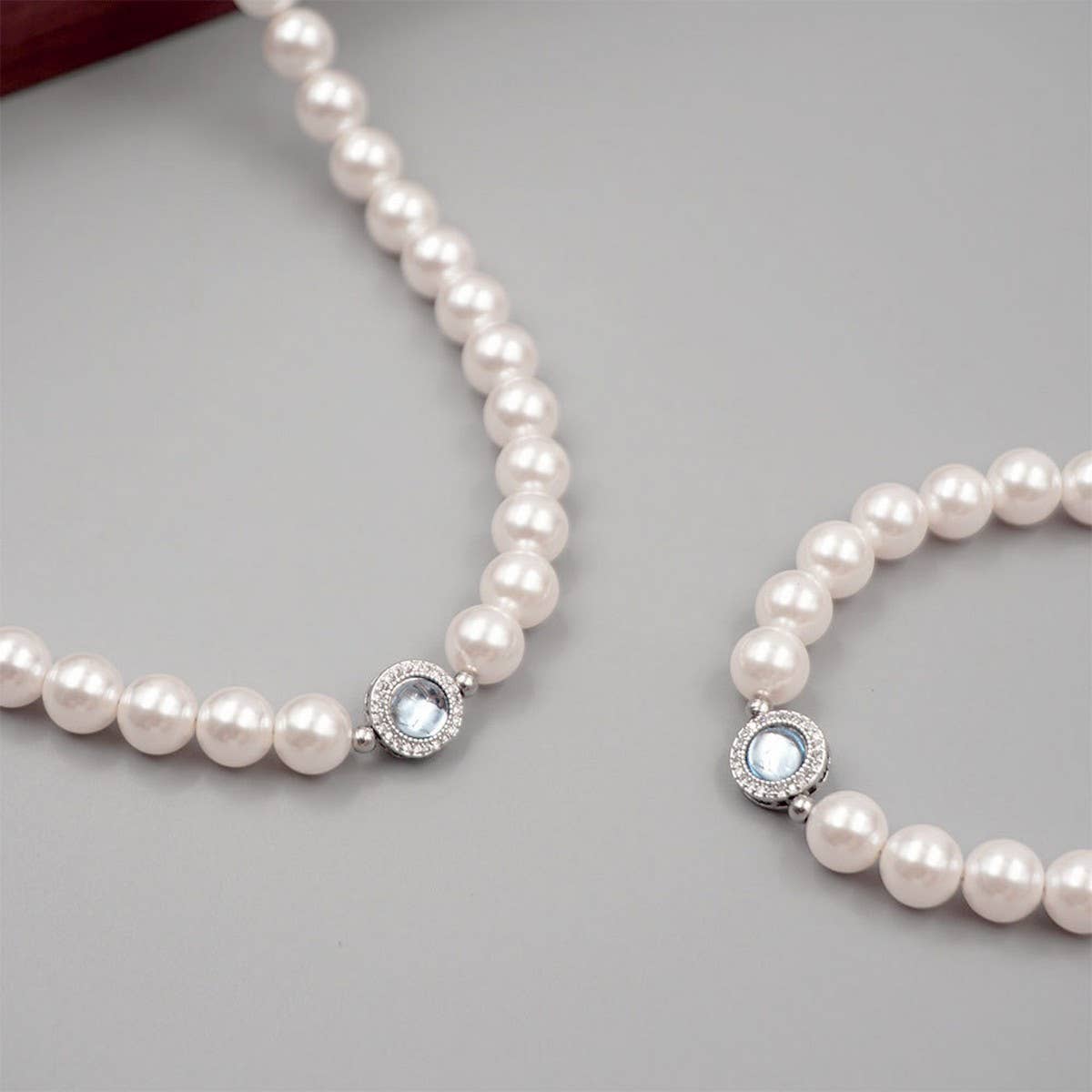 RETRO LIGHT LUXURY PEARL NECKLACE BRACELET SET_CWAJE1684