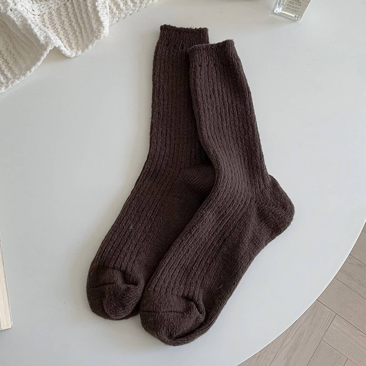 WARM AND CUTE POLKA DOT HOME SLEEPING SOCKS