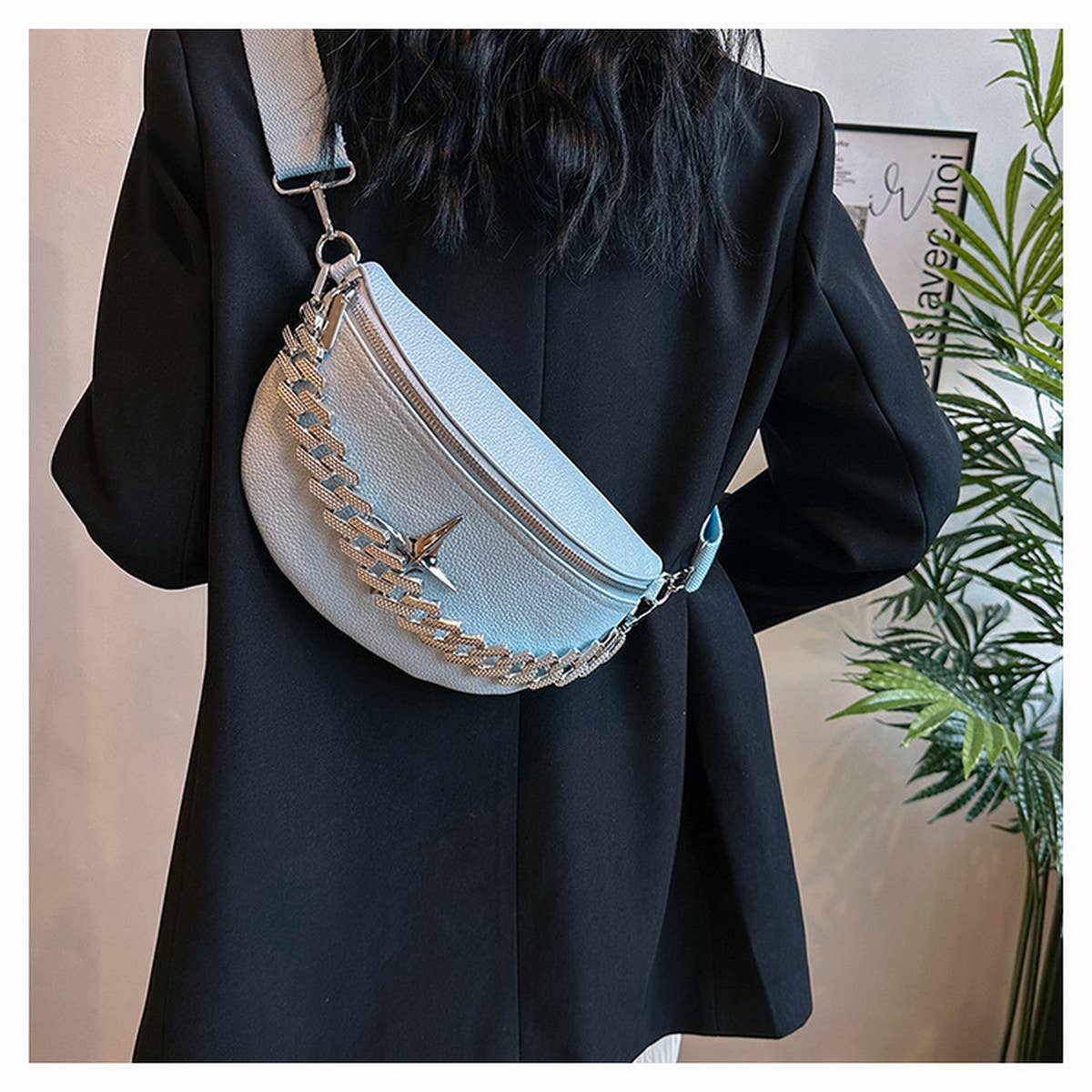 BELT BAG , CROSSBODY BAG SUMMER WITH CHUNKY CHAIN_CWAB2067