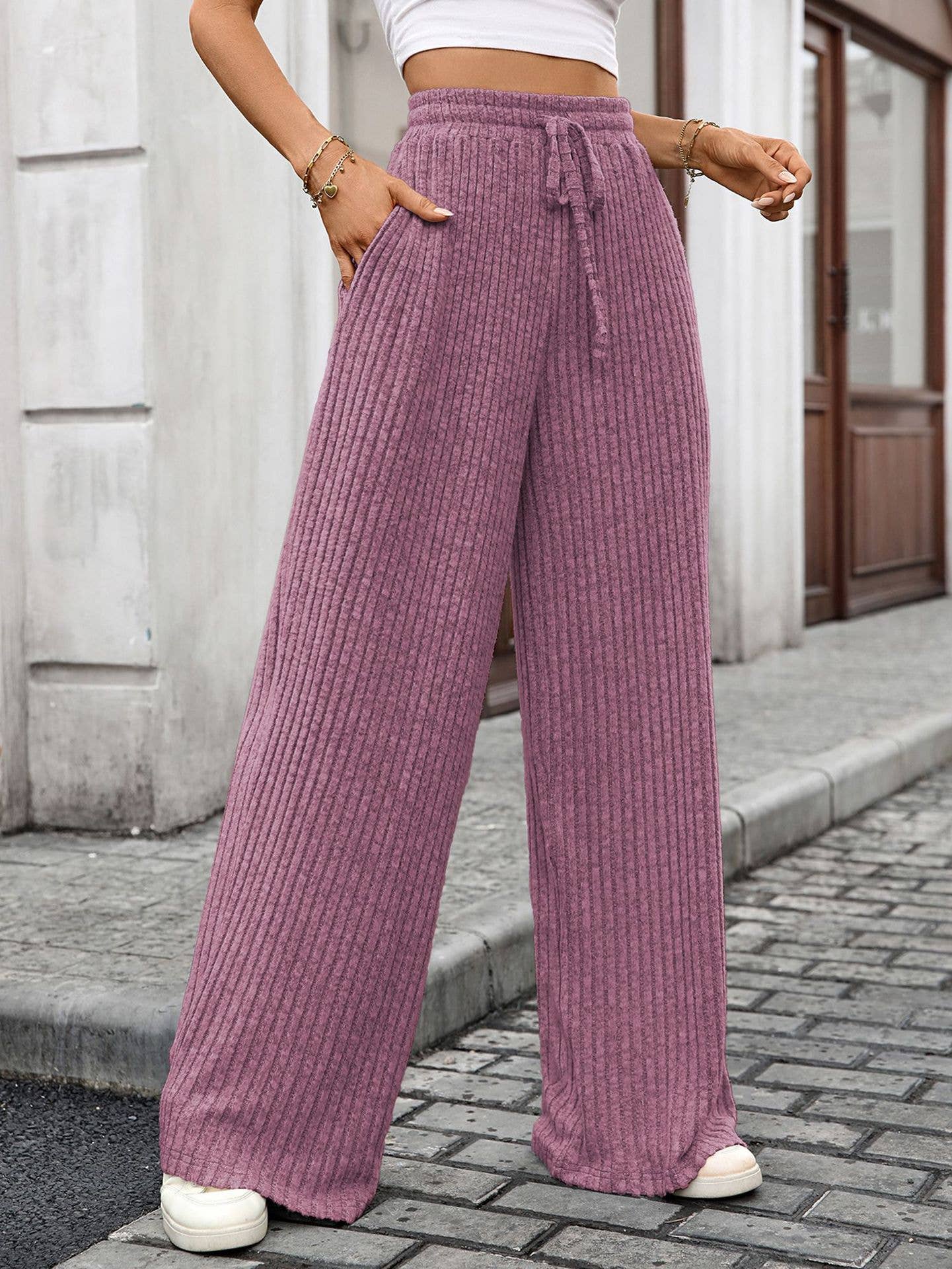 Drawstring,tight-waisted straight-leg pants
