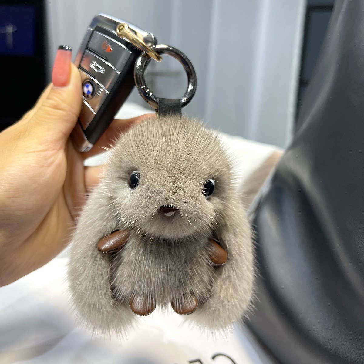 MINK FUR RABBIT BAG ORNAMENT HIGH-END KEYCHAIN