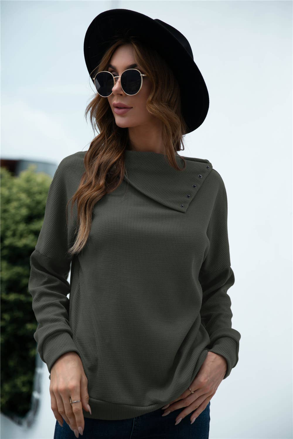 Side-collar pullover knitted solid color top
