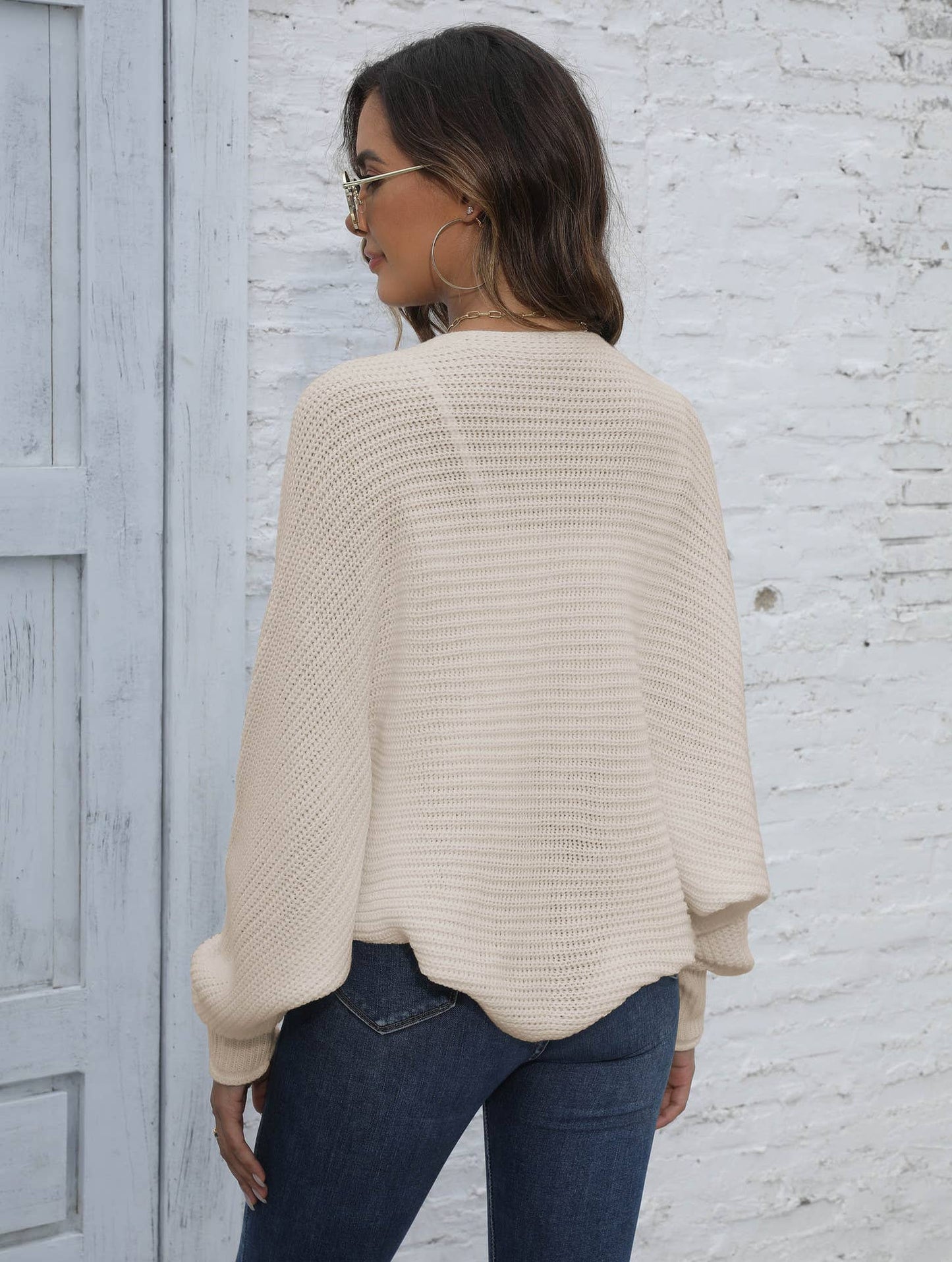 IRREGULAR BAT SLEEVE WITH SHORT CARDIGAN