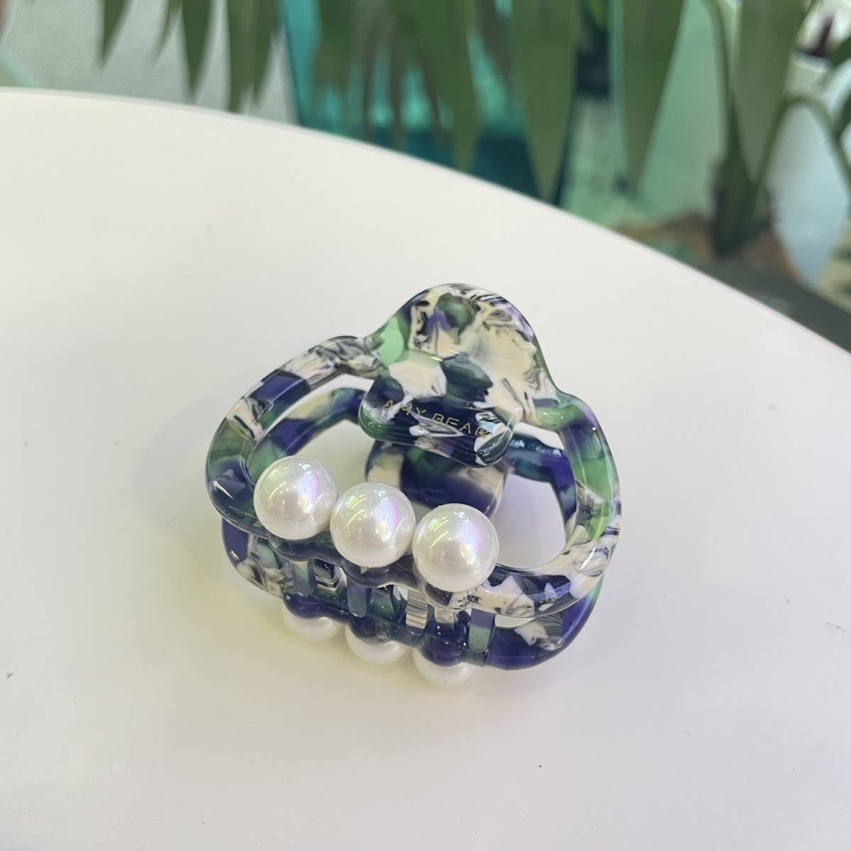 Pearl Accent Hair Claw, Thick Square Elegant Clip_CWASC1600