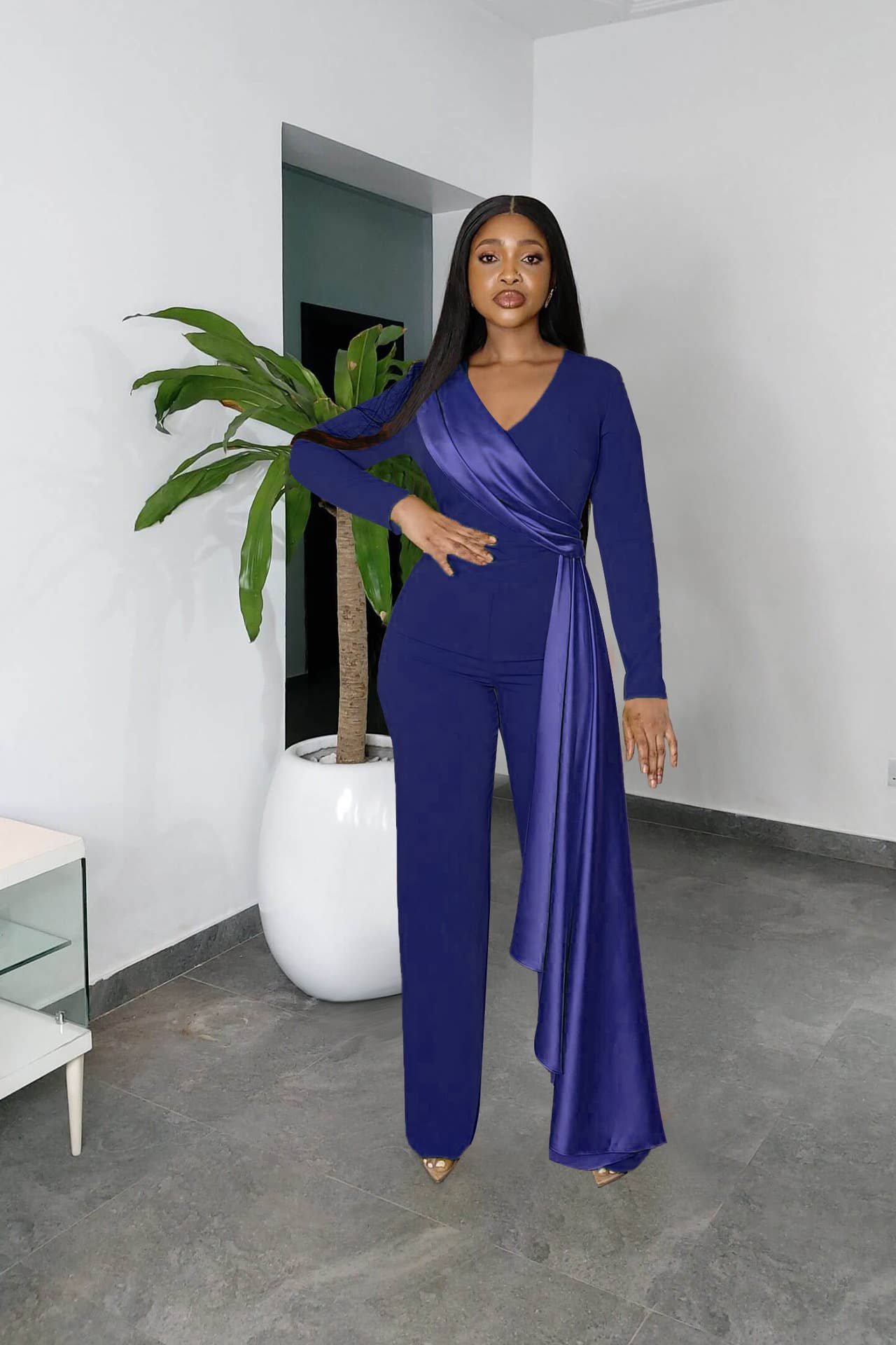LONG SLEEVE STYLE SLIM-FIT STRAIGHT-LEG JUMPSUIT